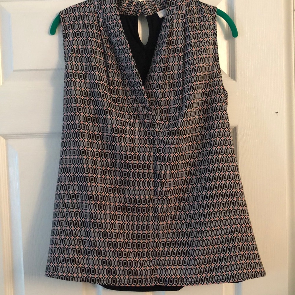 New York and company size medium blouse.
